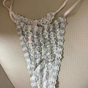 Victoria's Secert Lace String Thong Panty L